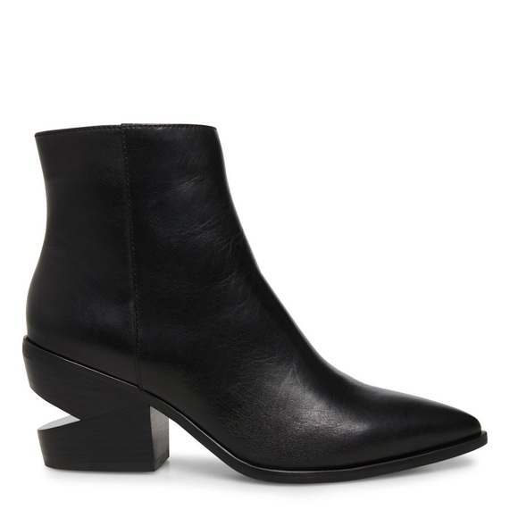 Steve Madden Shoes - New Steve Madden Canteen Cutout Booties